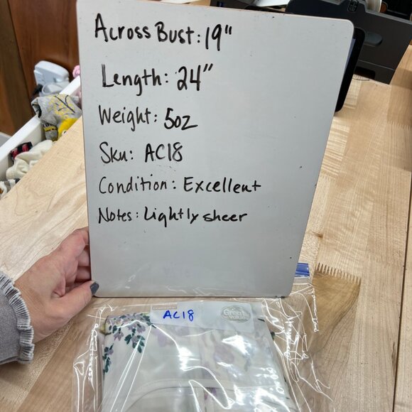 Zac & Rachel Floral Print Short Sleeve Blouse White Multicolor Size Small - Picture 12 of 12